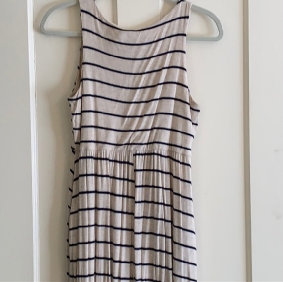 AMAZING PINKBLUSH DRESS & OMG THE POCKETS THO!! - Picture 3 of 6